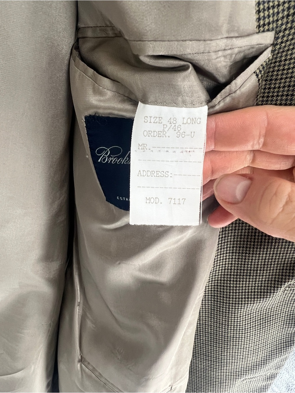 Brooks Brothers tan houndstooth Two-Button Sport Coat - Picture 10 of 10